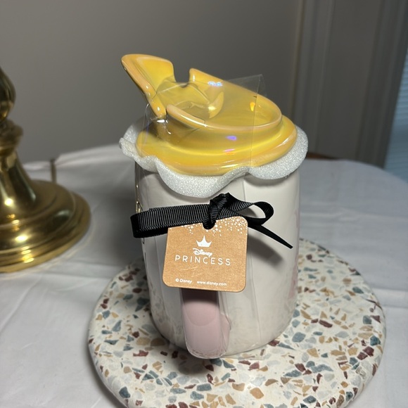 Rae Dunn Sleeping Beauty coffee/tea mug with crown topper - Picture 2 of 5